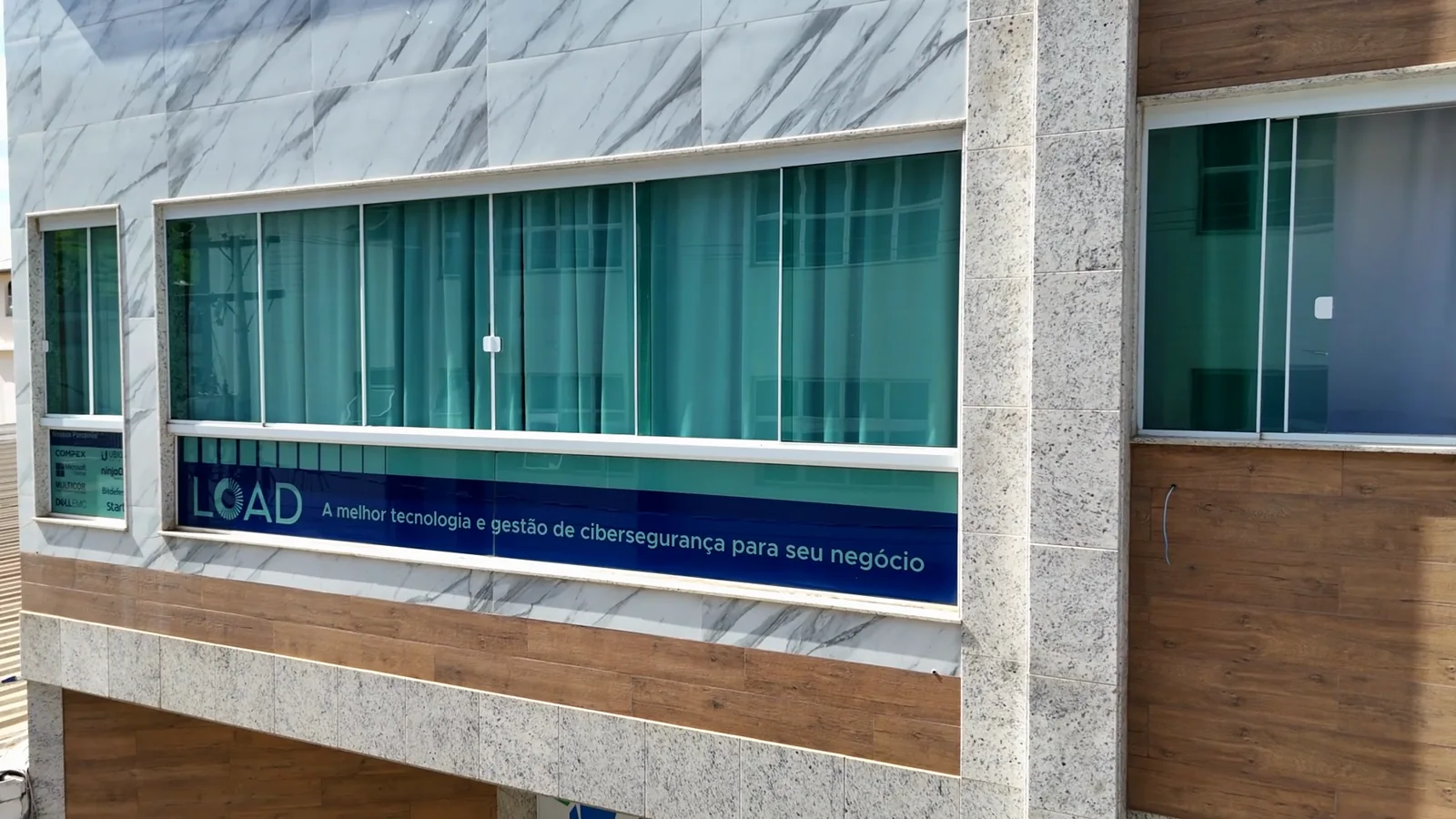 Fachada da LOAD Tecnologia em Ubá